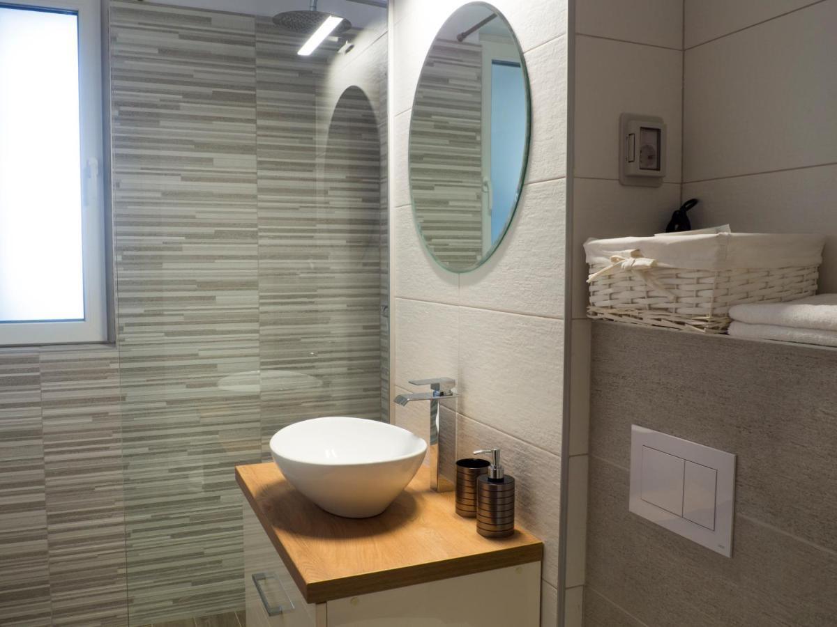 Armony Apartament Timişoara Exteriör bild