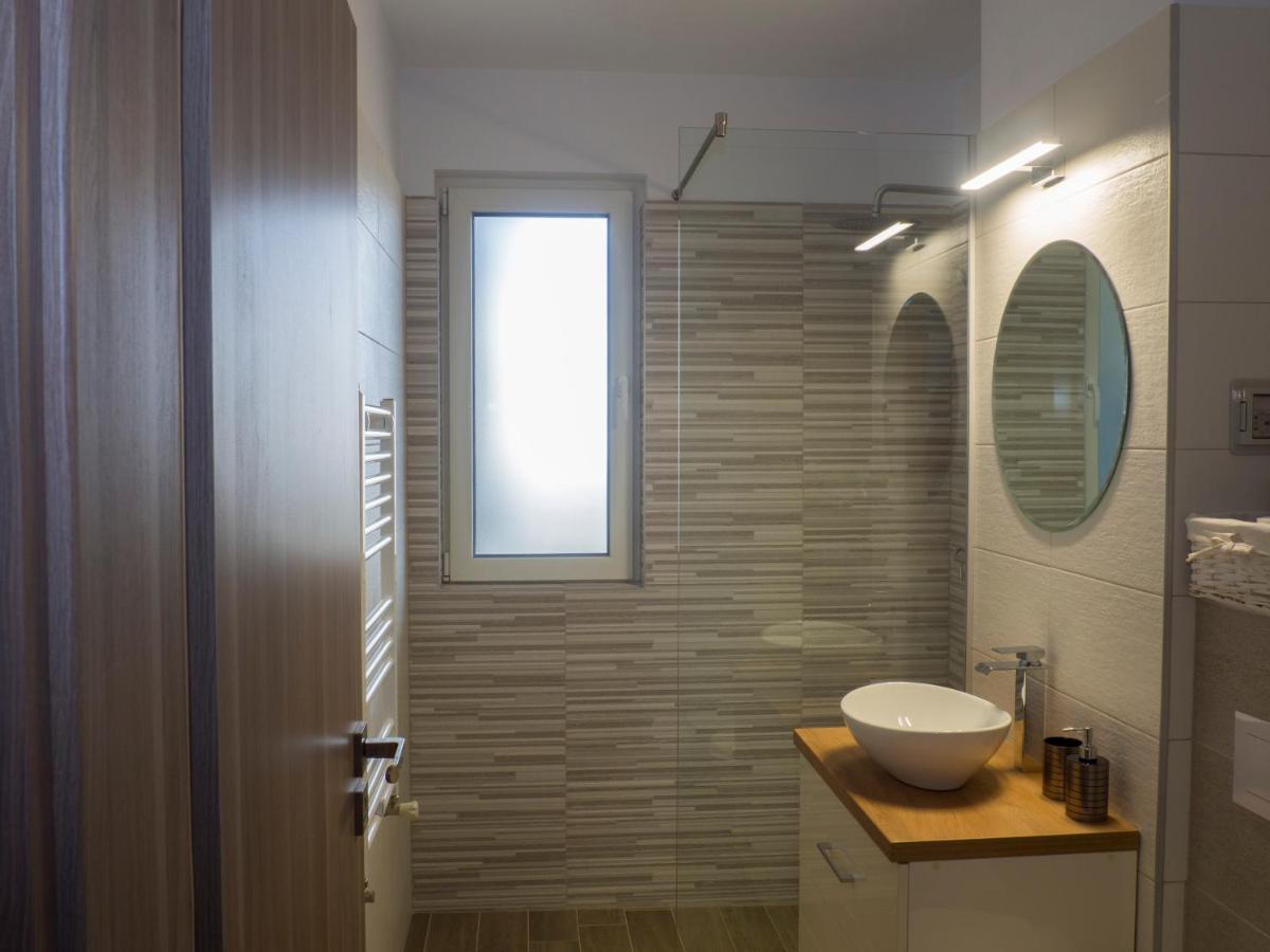Armony Apartament Timişoara Exteriör bild